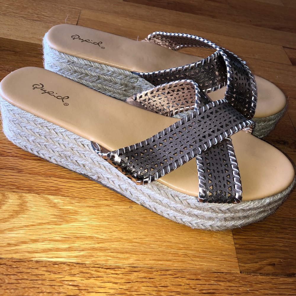 Pink Lily Wedge Sandals